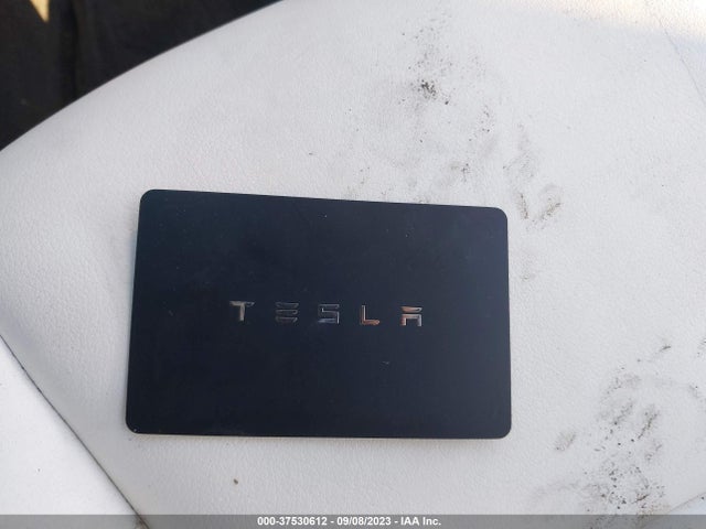 Tesla Model 3 Long Range 2018 5YJ3E1EB4JF112902 Image 10