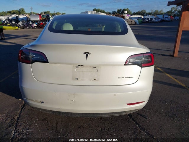 Tesla Model 3 Long Range 2018 5YJ3E1EB4JF112902 Image 15
