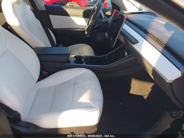 Tesla Model 3 Long Range 2018 5YJ3E1EB4JF112902 Image 5