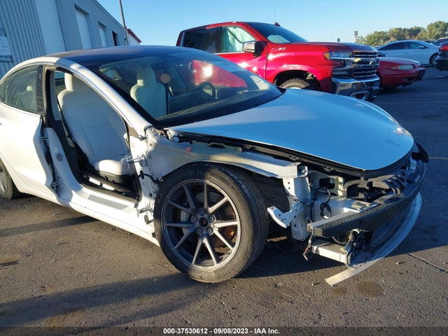Tesla Model 3 Long Range 2018 5YJ3E1EB4JF112902 Image 6