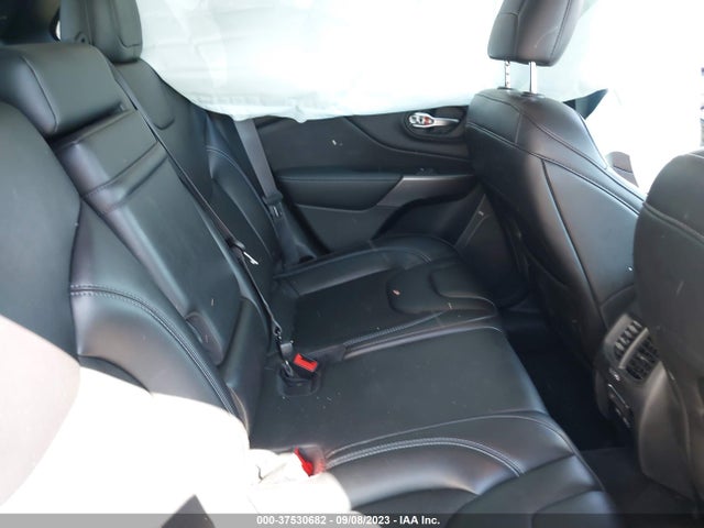 1C4PJMLX4KD229501 Jeep Cherokee Latitude Plus