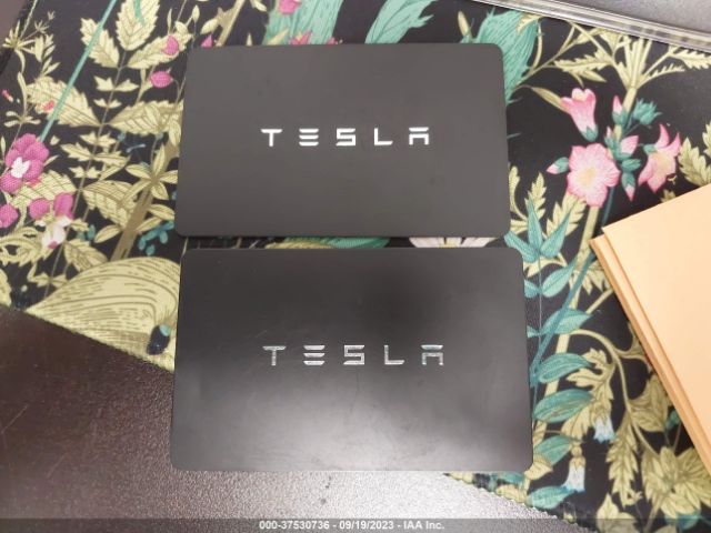 7SAYGDEF5NF538725 Tesla Model Y Performance