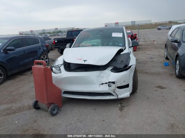 7SAYGDEF5NF538725 Tesla Model Y Performance