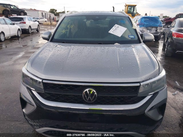 3VVSX7B28NM081962 Volkswagen TAOS SE