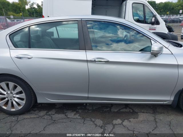 1HGCR2F82EA211960 Honda Accord Sedan Ex-l