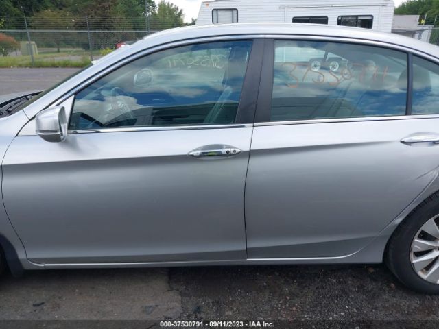 1HGCR2F82EA211960 Honda Accord Sedan Ex-l