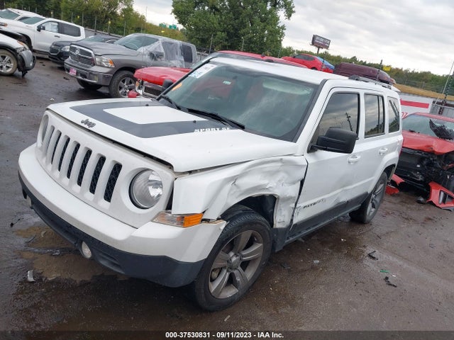 1C4NJPBA3GD694302 Jeep Patriot Sport Se