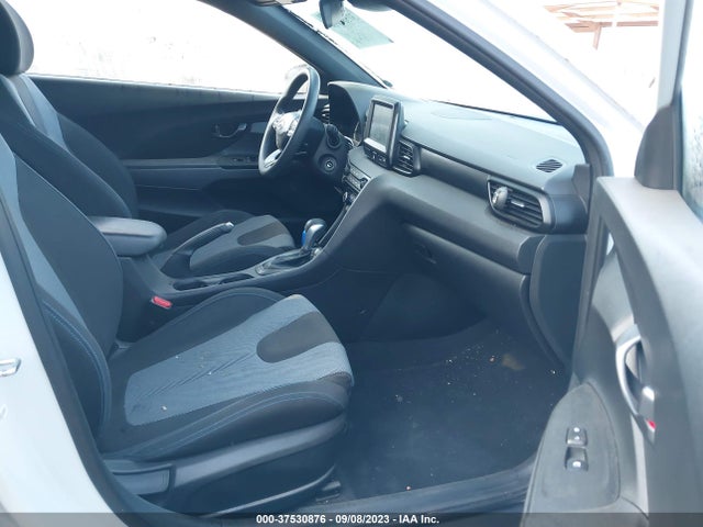 Hyundai Veloster 2.0 2019 KMHTG6AF8KU016386 Image 5