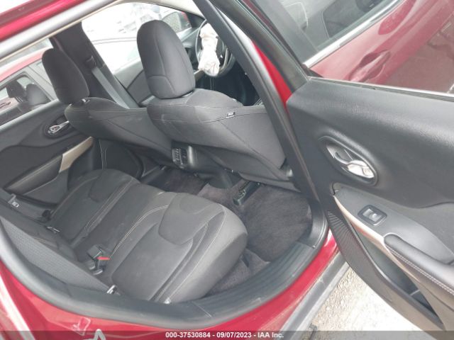 1C4PJMCSXHD224428 Jeep Cherokee Latitude
