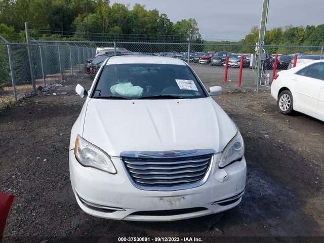 2014 CHRYSLER 200 LX VIN: 1C3CCBAB8EN210117