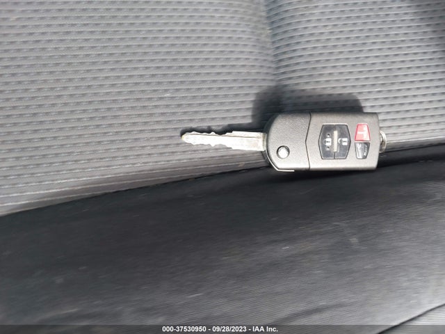 2010 MAZDA MAZDA3 VIN: JM1BL1SF0A1246176