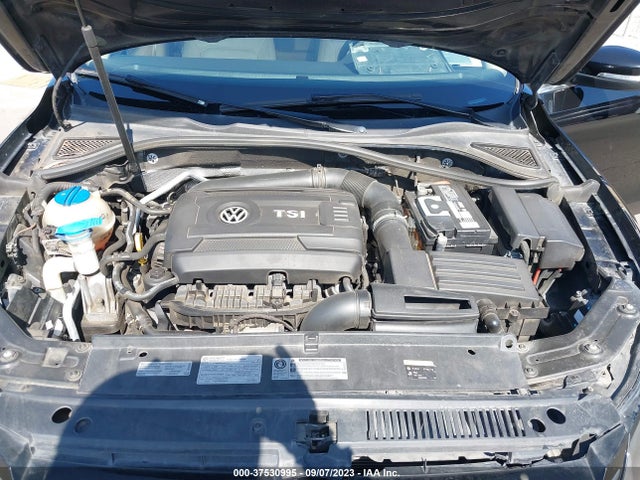 1VWAT7A37FC123344 Volkswagen Passat 1.8t Limited Edition