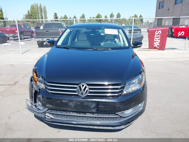 1VWAT7A37FC123344 Volkswagen Passat 1.8t Limited Edition