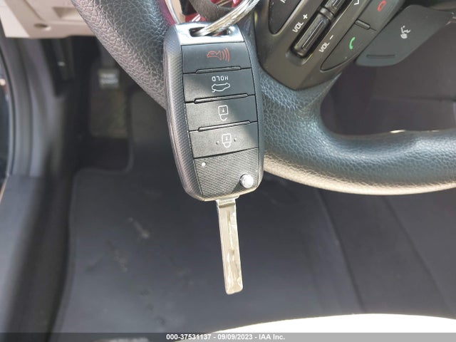 KIA Optima Lx 2015 KNAGM4A77F5655125 Image 11