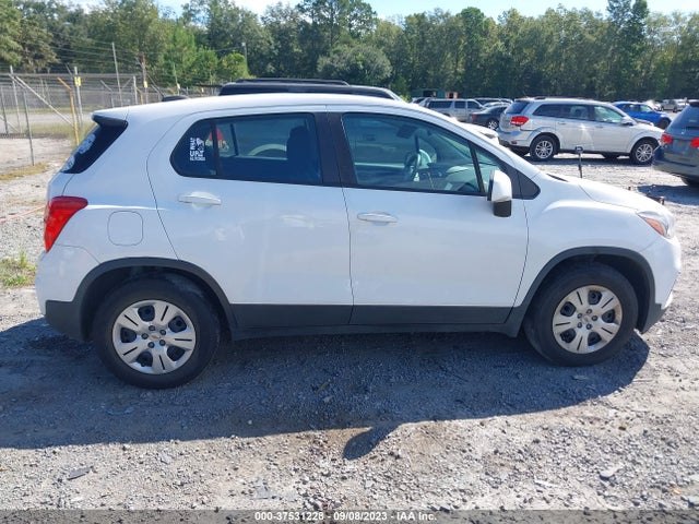 Chevrolet TRAX LS 2017 3GNCJKSB7HL274502 Image 13