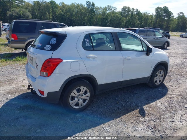 Chevrolet TRAX LS 2017 3GNCJKSB7HL274502 Image 4