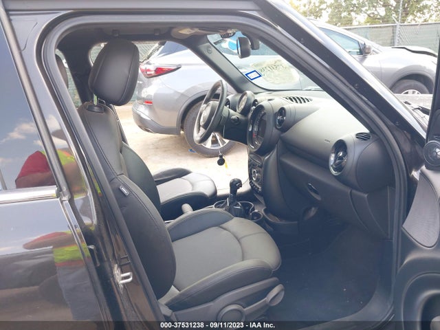 2015 MINI COOPER COUNTRYMAN WMWZC5C54FWP44674 Photo 4