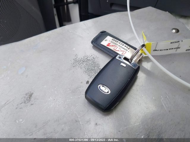 KNDCC3LC1K5282361 KIA NIRO EX
