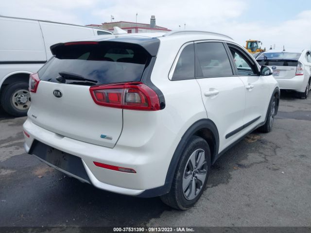 KNDCC3LC1K5282361 KIA NIRO EX