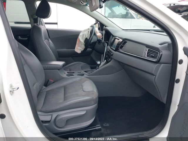 KNDCC3LC1K5282361 KIA NIRO EX