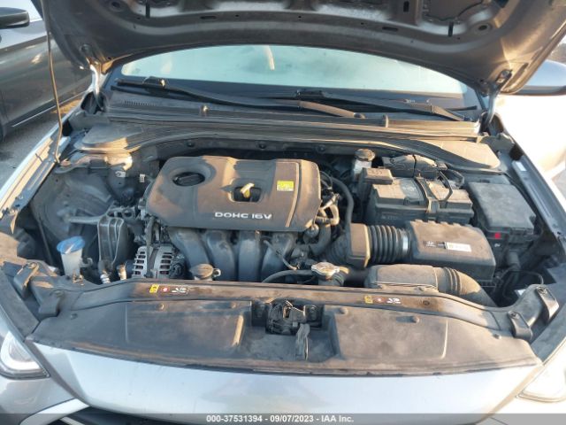 Hyundai ELANTRA SE 2017 KMHD74LF2HU152527 Image 10