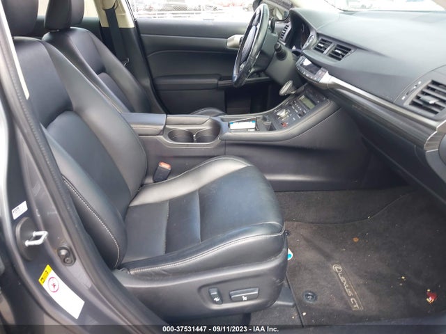 JTHKD5BH4H2288021 Lexus Ct Ct 200h