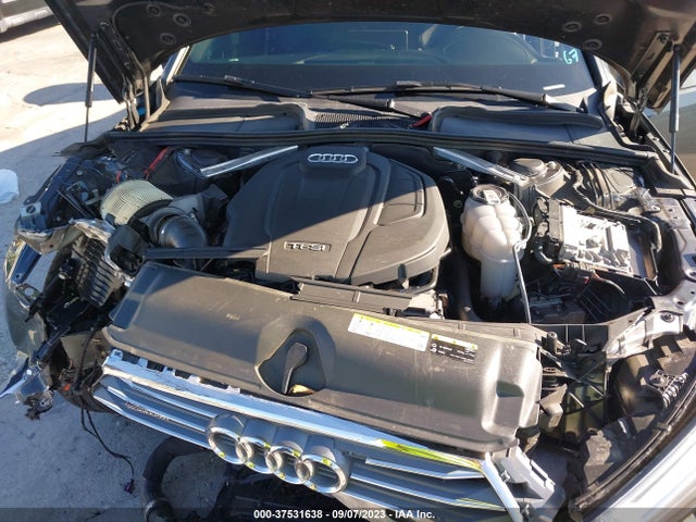 Audi A4 Premium Plus 2018 WAUENAF42JA155388 Image 10