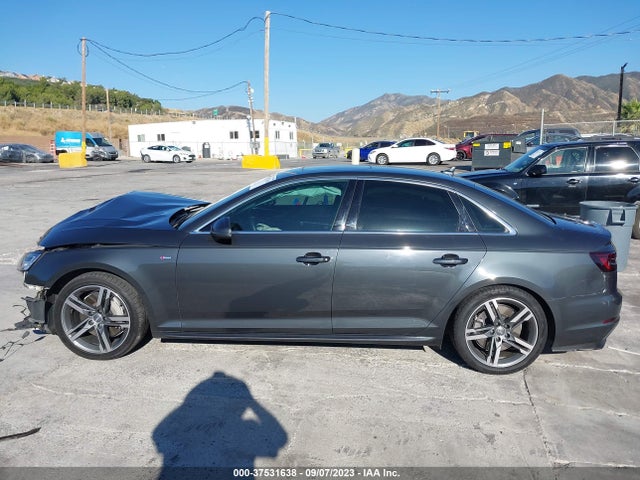 Audi A4 Premium Plus 2018 WAUENAF42JA155388 Image 15