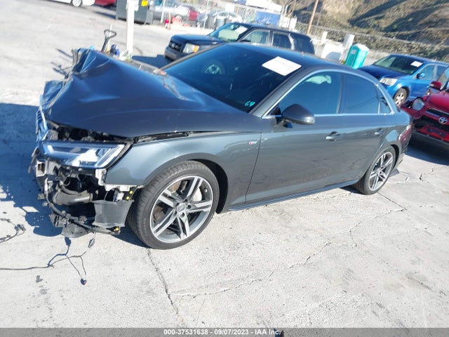 Audi A4 Premium Plus 2018 WAUENAF42JA155388 Image 2