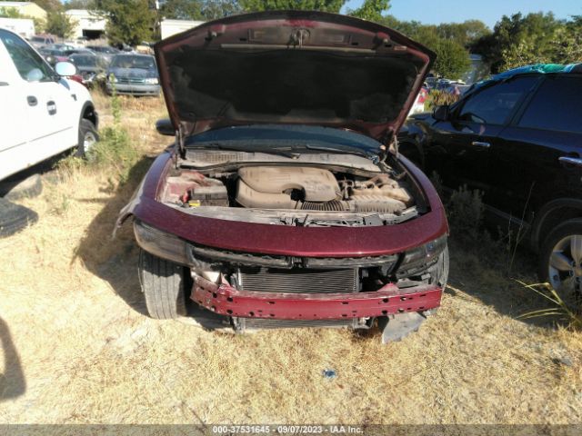2C3CDXBG6JH185113 Dodge Charger Sxt