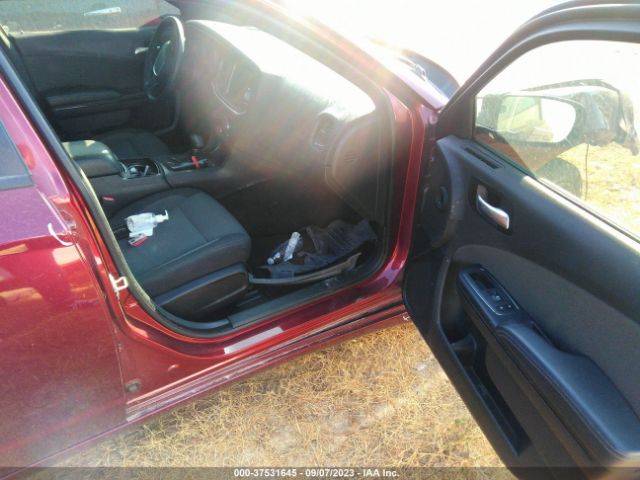 2C3CDXBG6JH185113 Dodge Charger Sxt
