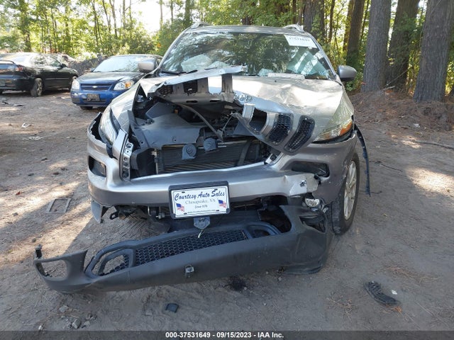 Jeep Cherokee Latitude 2017 1C4PJMCS2HW639604 Image 6