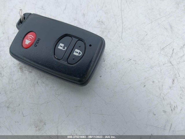 Toyota Prius Four 2015 JTDKN3DU6F0430990 Image 3