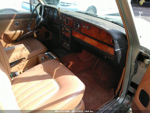 1980 ROLLS-ROYCE SILVER SHADOW VIN: 000000000SRX39410