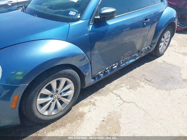 3VWF17AT9GM602103 Volkswagen Beetle Coupe 1.8t Fleet Edition