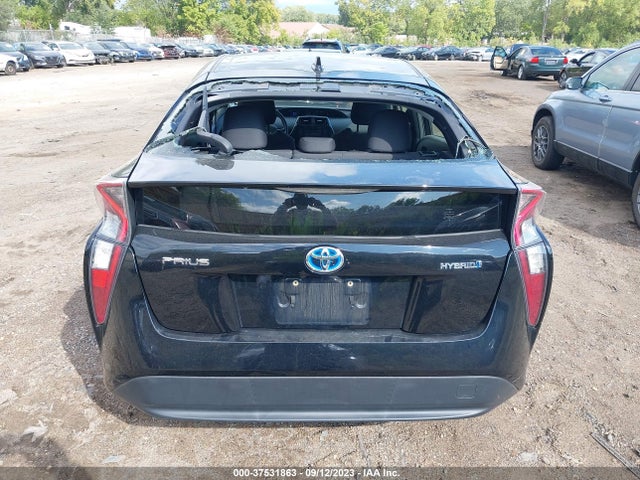 Toyota Prius Two 2016 JTDKBRFU5G3514310 Image 8