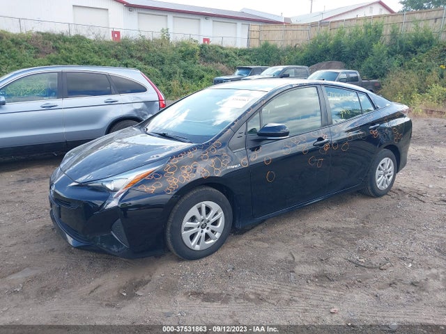 Toyota Prius Two 2016 JTDKBRFU5G3514310 Image 2