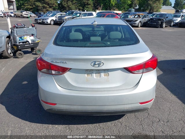 Hyundai ELANTRA SE 2015 5NPDH4AE8FH652050 Image 16