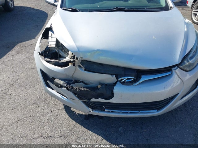 Hyundai ELANTRA SE 2015 5NPDH4AE8FH652050 Image 6
