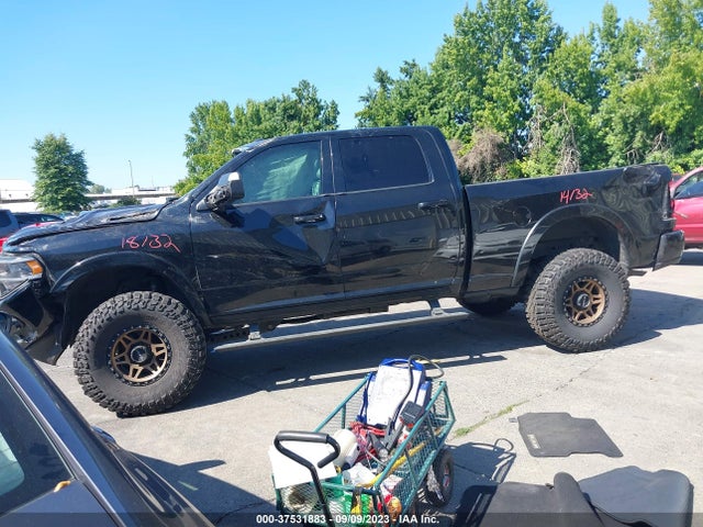 3C6UR5FL6KG590894 RAM 2500 Laramie