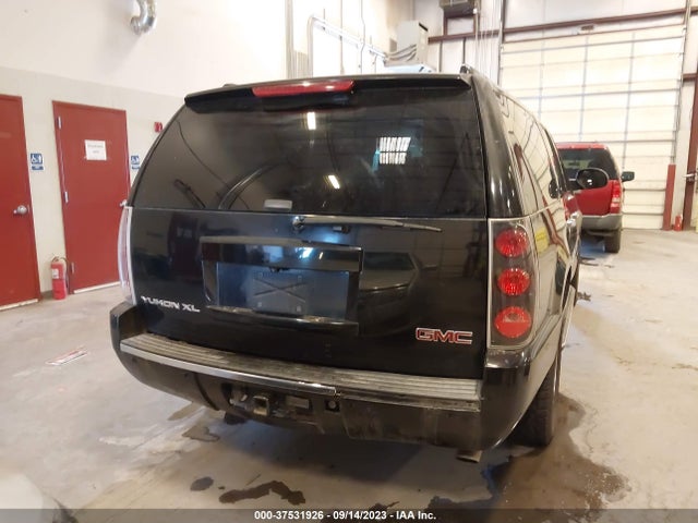 2007 GMC YUKON XL DENALI VIN: 1GKFK66867J274283