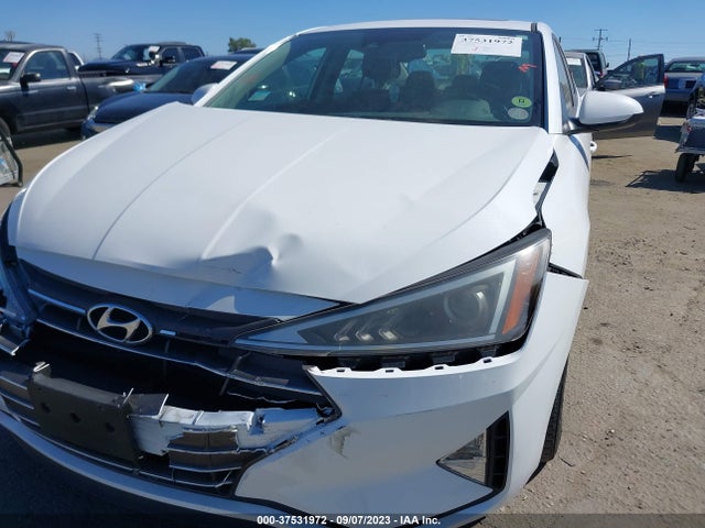 Hyundai Elantra Value Edition 2019 5NPD84LF6KH444023 Image 12