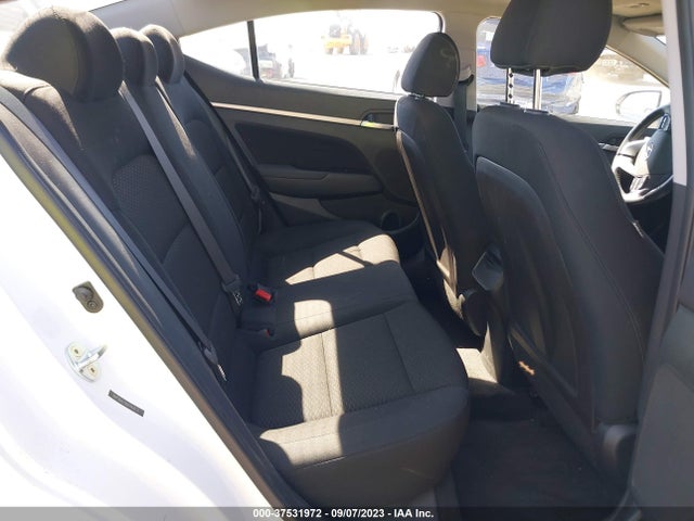 Hyundai Elantra Value Edition 2019 5NPD84LF6KH444023 Image 14
