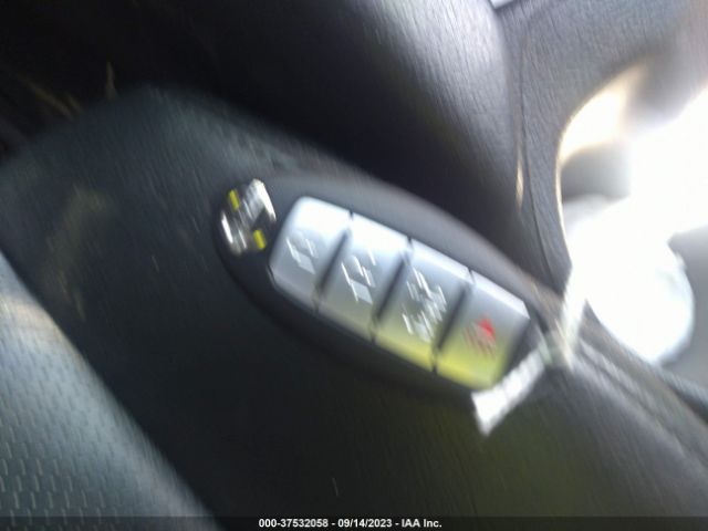 5N1AT2MV3FC820279 Nissan Rogue Sl