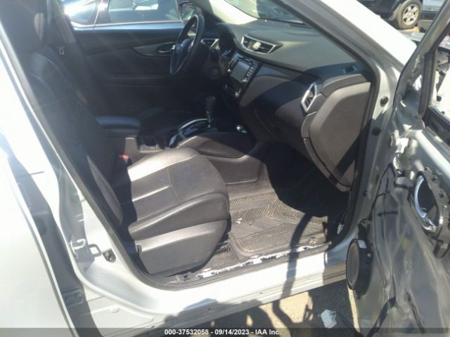 5N1AT2MV3FC820279 Nissan Rogue Sl