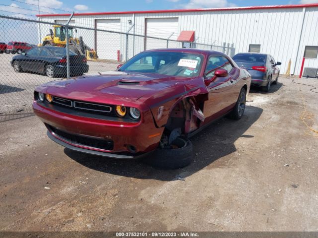 2C3CDZAG5JH229700 Dodge Challenger Sxt