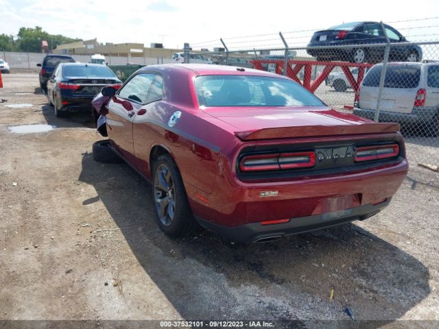 2C3CDZAG5JH229700 Dodge Challenger Sxt