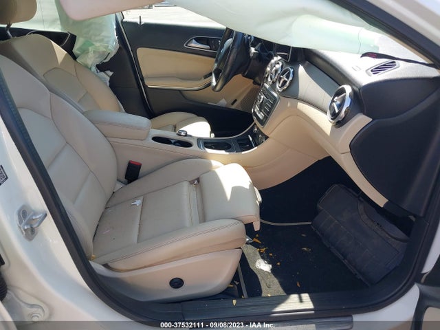 WDCTG4GB7JJ412056 Mercedes-Benz Gla Gla 250