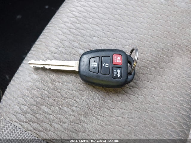 Toyota Corolla L/le/xle/se 2017 5YFBURHEXHP630773 Image 11