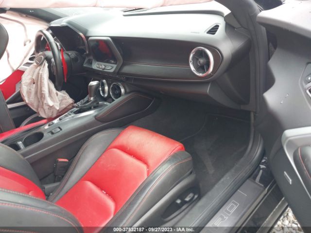 2017 CHEVROLET CAMARO 1G1FH1R72H0119035 Photo 4